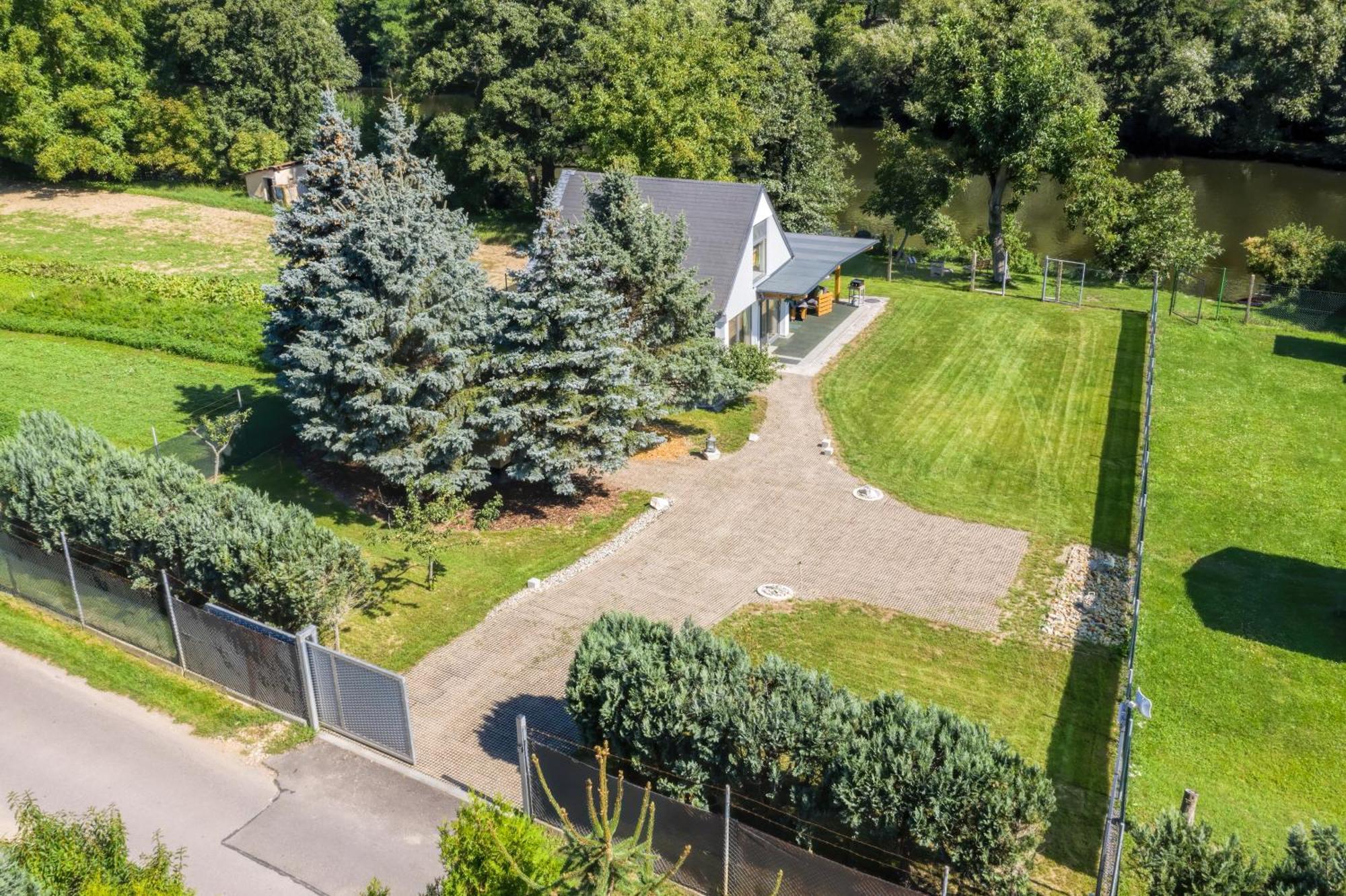Vilka U Dyje Villa Znojmo Exteriör bild